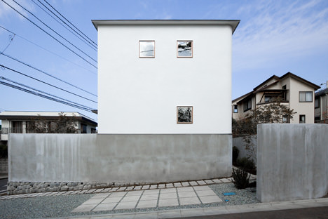 サムネイル:upsetters architectsによる神奈川・藤沢の住宅「House in Kugenuma」