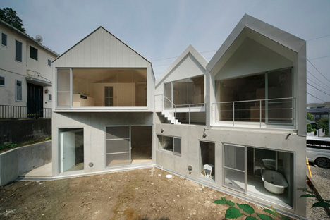 サムネイル:K2YT(Thirdparty)による神奈川の共同住宅「逗子のアパートメント」