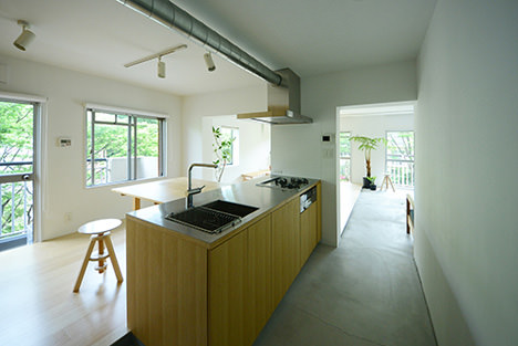 サムネイル:吉田裕一建築設計事務所による神奈川・横浜の「荏田・ROOM・M」