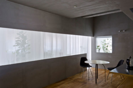サムネイル:武藤圭太郎建築設計事務所によるRCの賃貸マンションの一室のリノベーション「RENOVATION M」