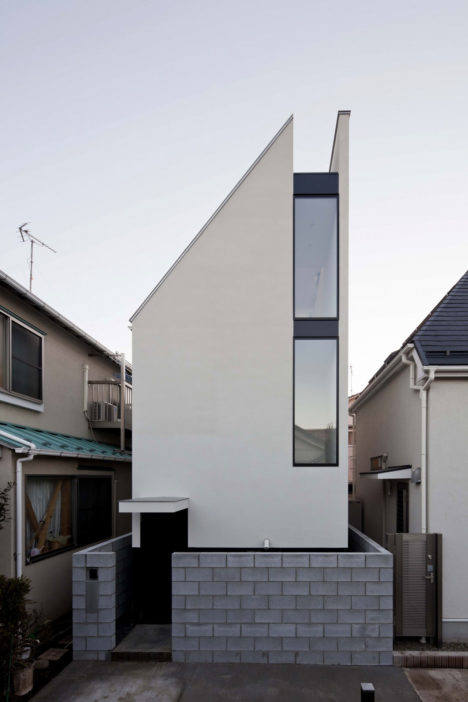 サムネイル:山本浩三建築設計事務所による、東京・渋谷区の住宅「ST-HOUSE」