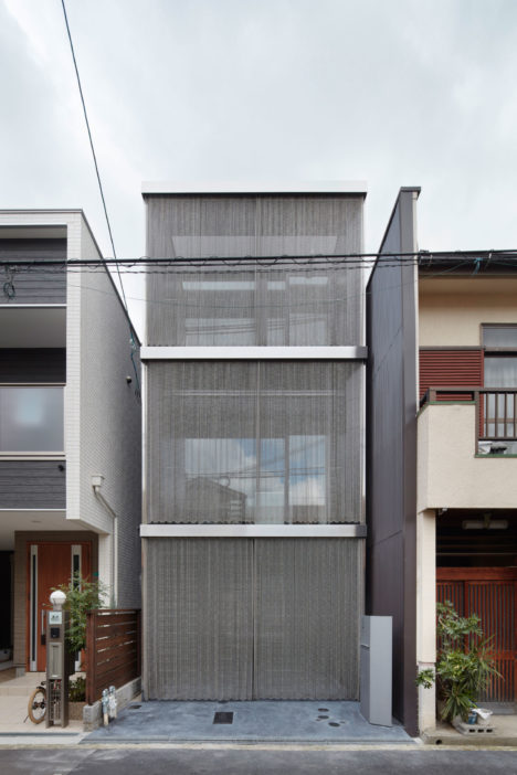 サムネイル:藤原・室建築設計事務所による、大阪市の住宅「南田辺の家」