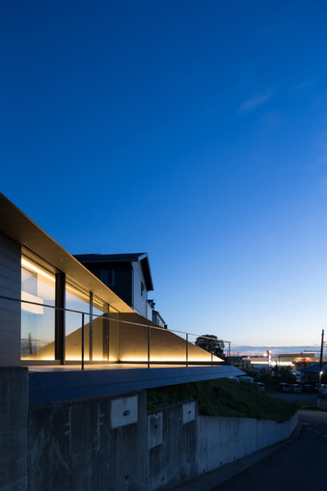 サムネイル:黒崎敏 / APOLLO Architects & Associatesによる、千葉の住宅「ACRO」
