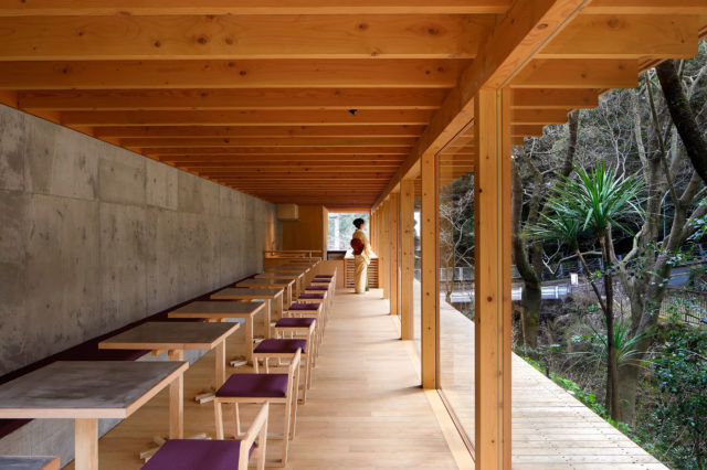 建築雑誌　クラインダイサムアーキテクツ 代官山T-SITE クライン ダイサム アーキテクツ