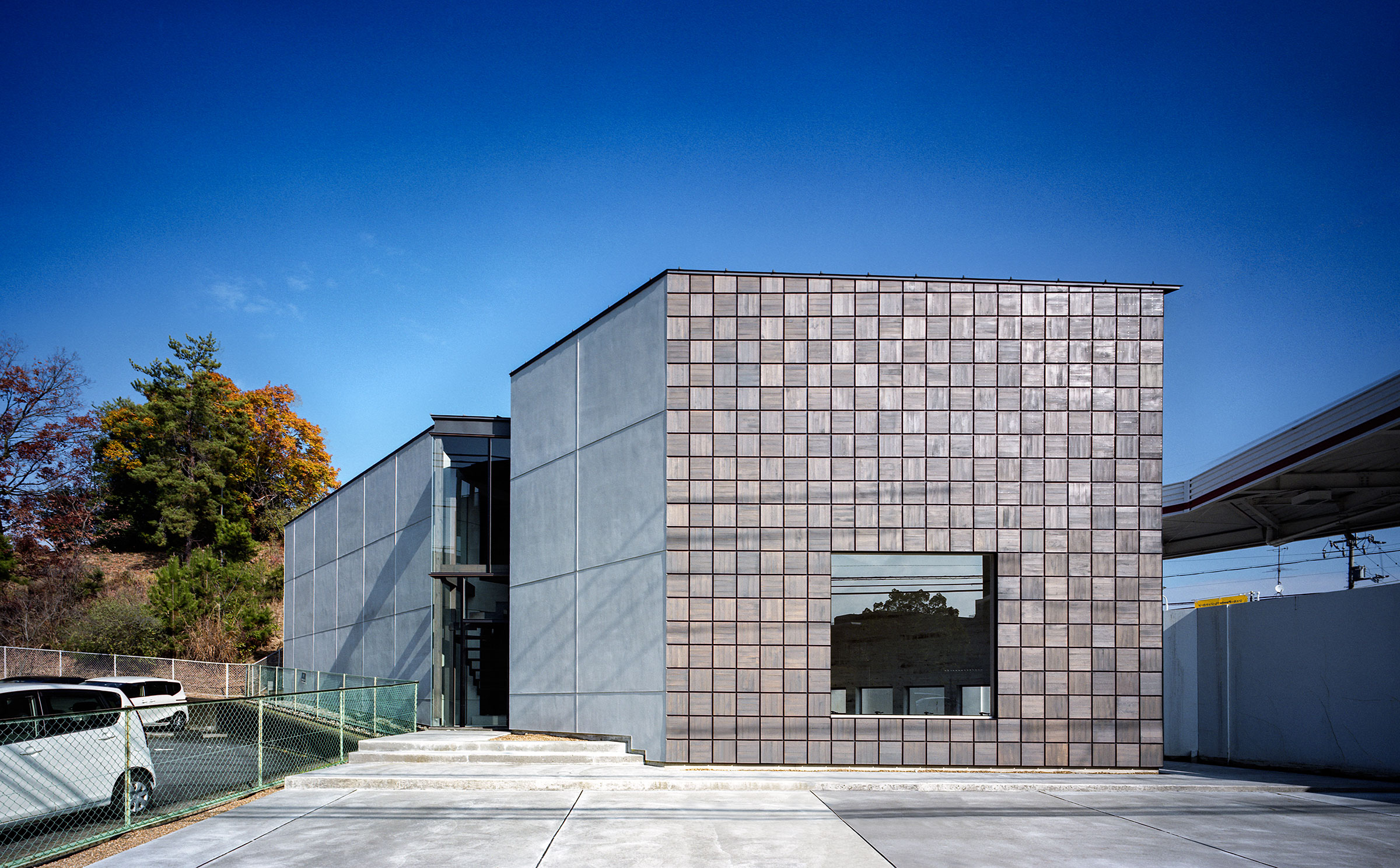 藤原 室 建築設計事務所による 奈良市の 学園前の店舗 住宅 Architecturephoto Net