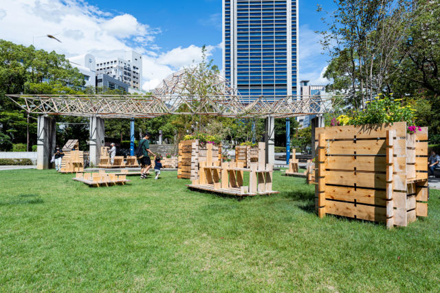 水谷元 / atelierHUGEによる、兵庫・神戸市の「東遊園地ミストガーデン2020」