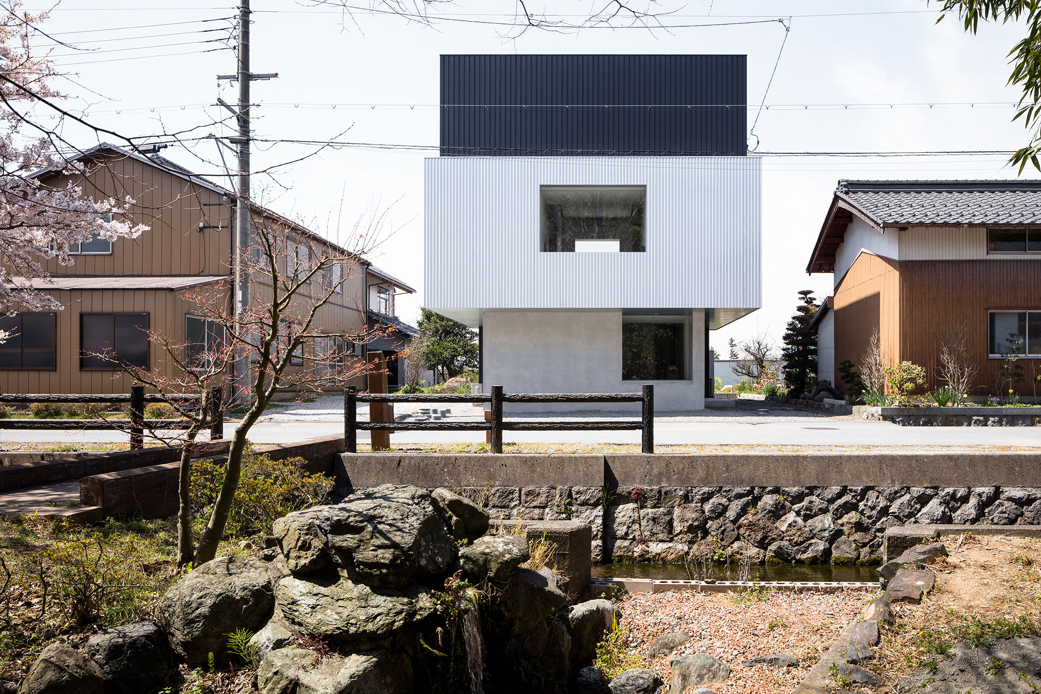フォルム・木村浩一建築研究所による、滋賀・長浜市の住宅
