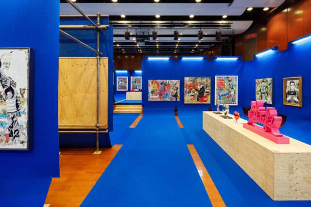 元木大輔 / DDAAによる、アート展の会場設計「MR. BRAINWASH EXHIBITION 