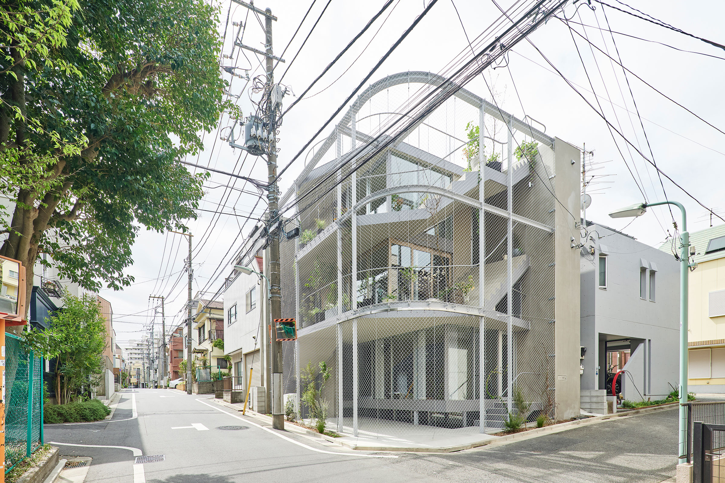 富永哲史＋小野里紗＋名畑碧哉 / n o t architects studioによる