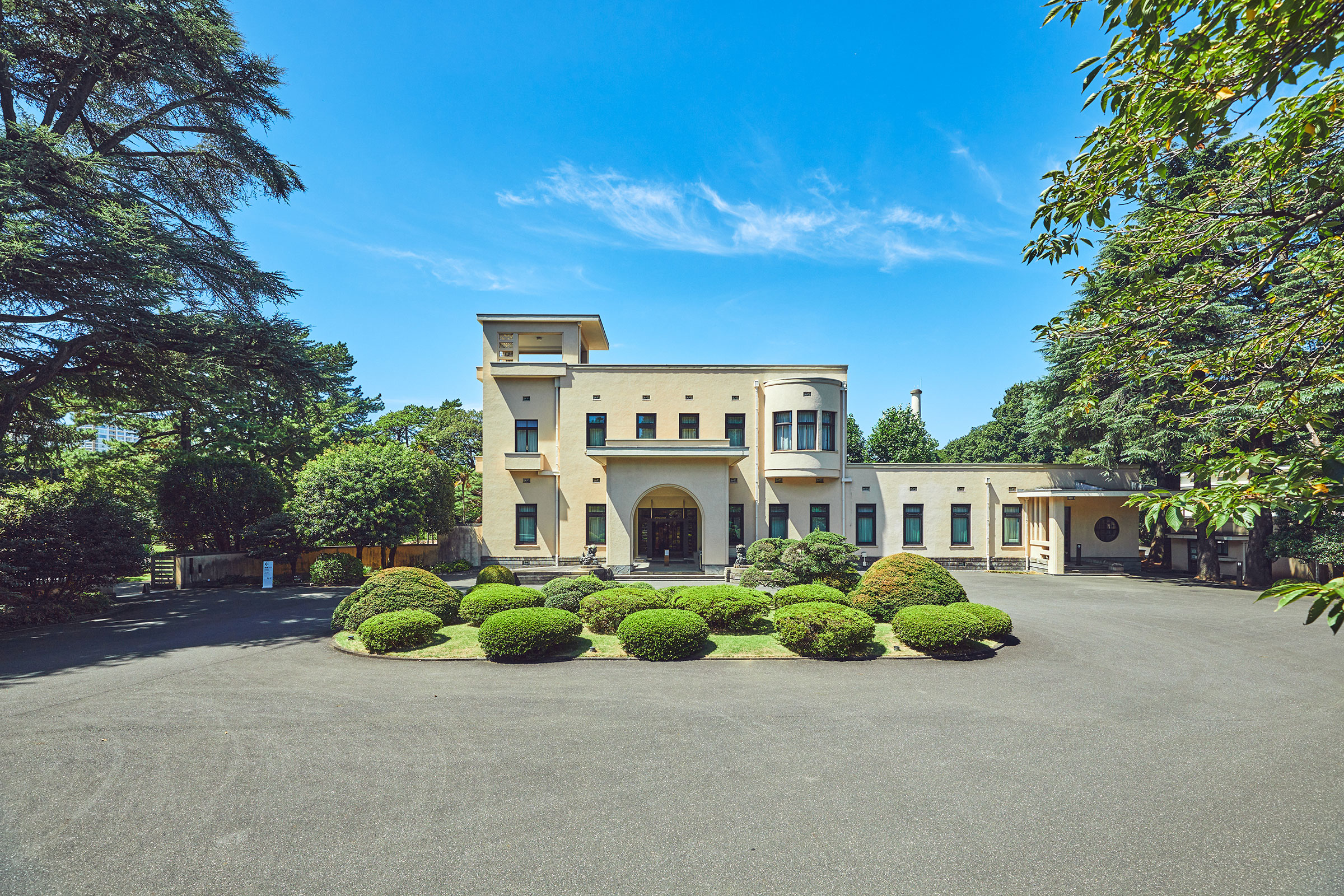 東京都庭園美術館での建築展「開館40周年記念 旧朝香宮邸を