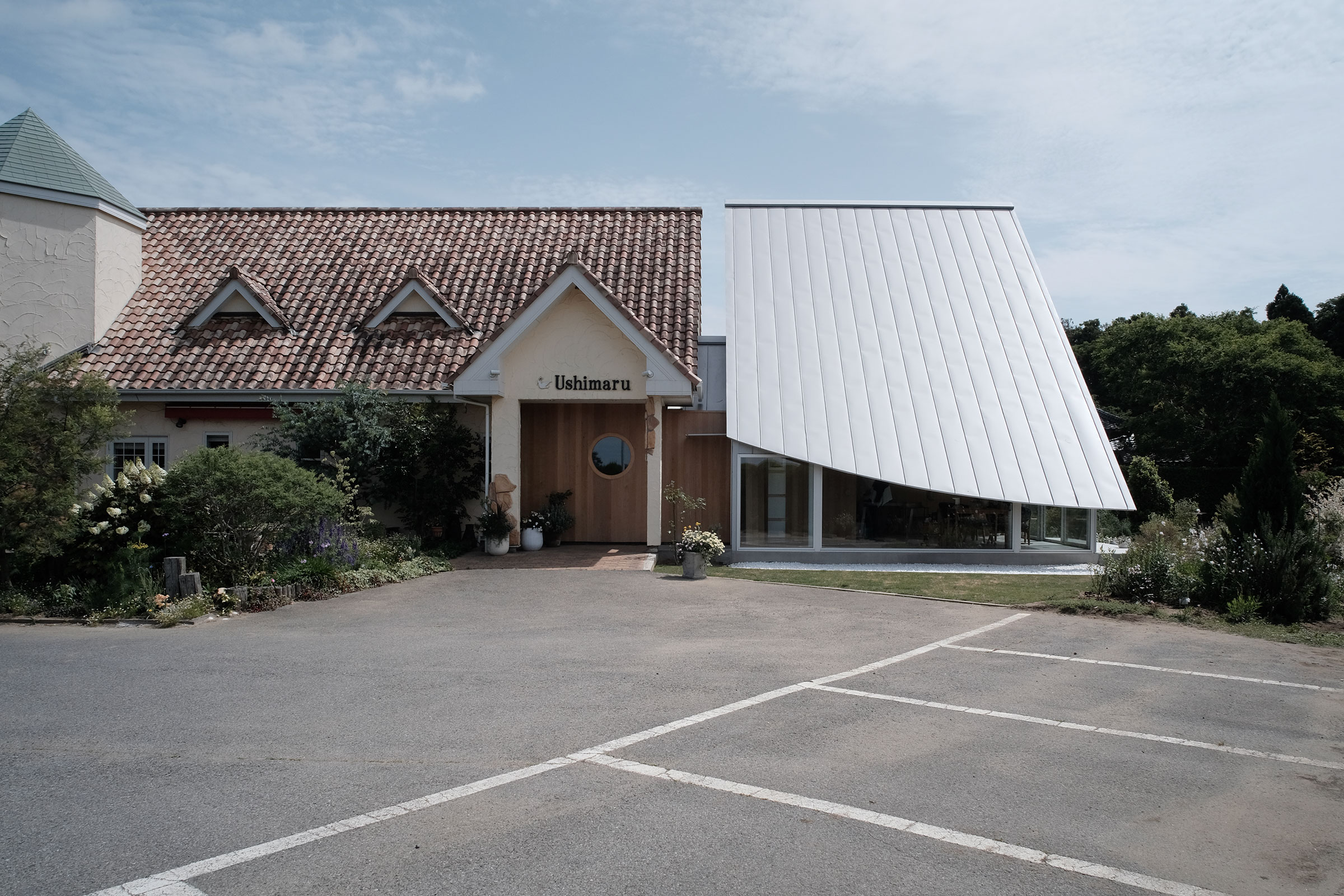 建物16軒 Nゲージ〈商店/住宅/劇場/バー/カフェ/牧場/他〉昭和の
