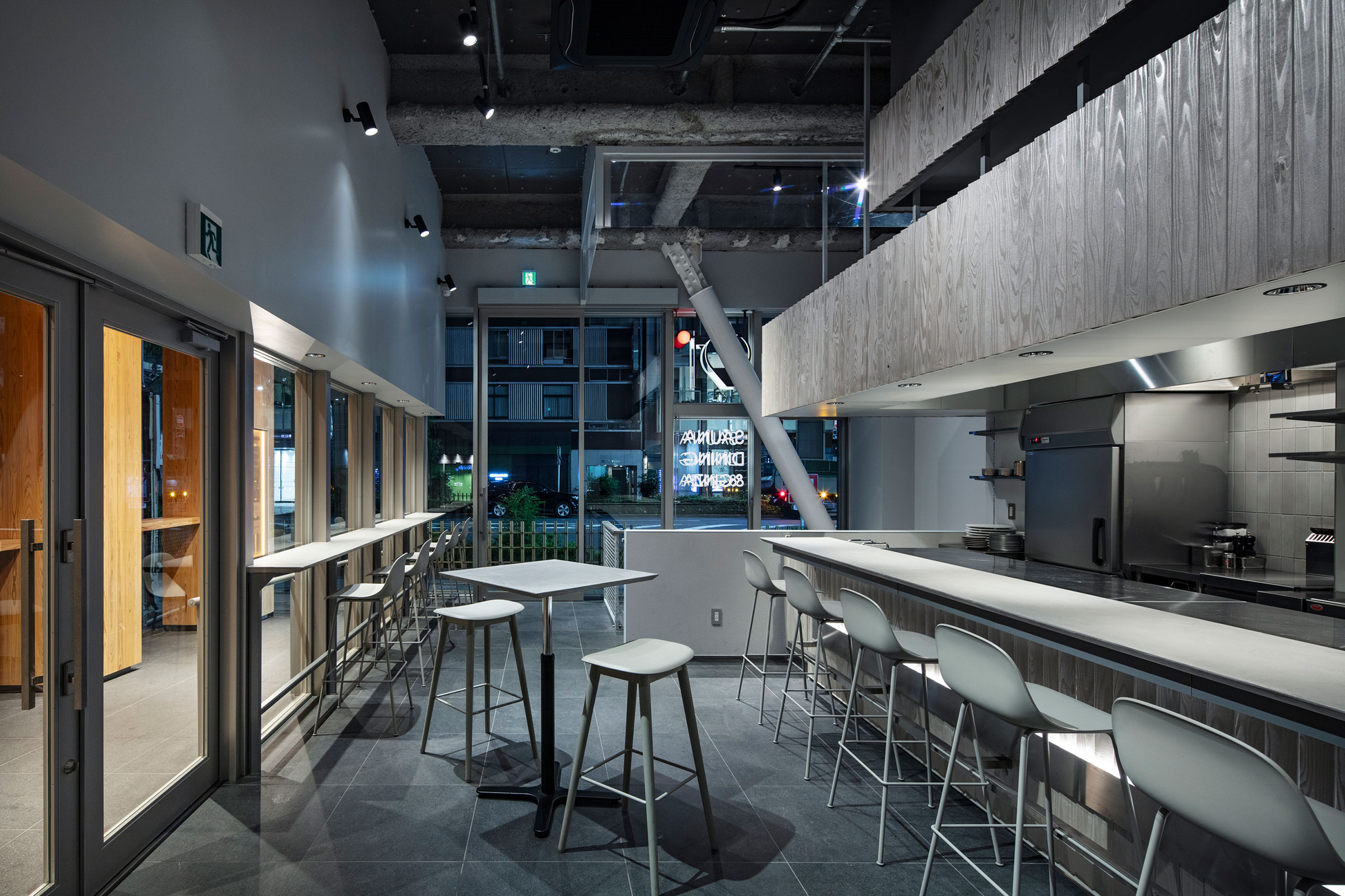銀座高木大樓 SALON 91°