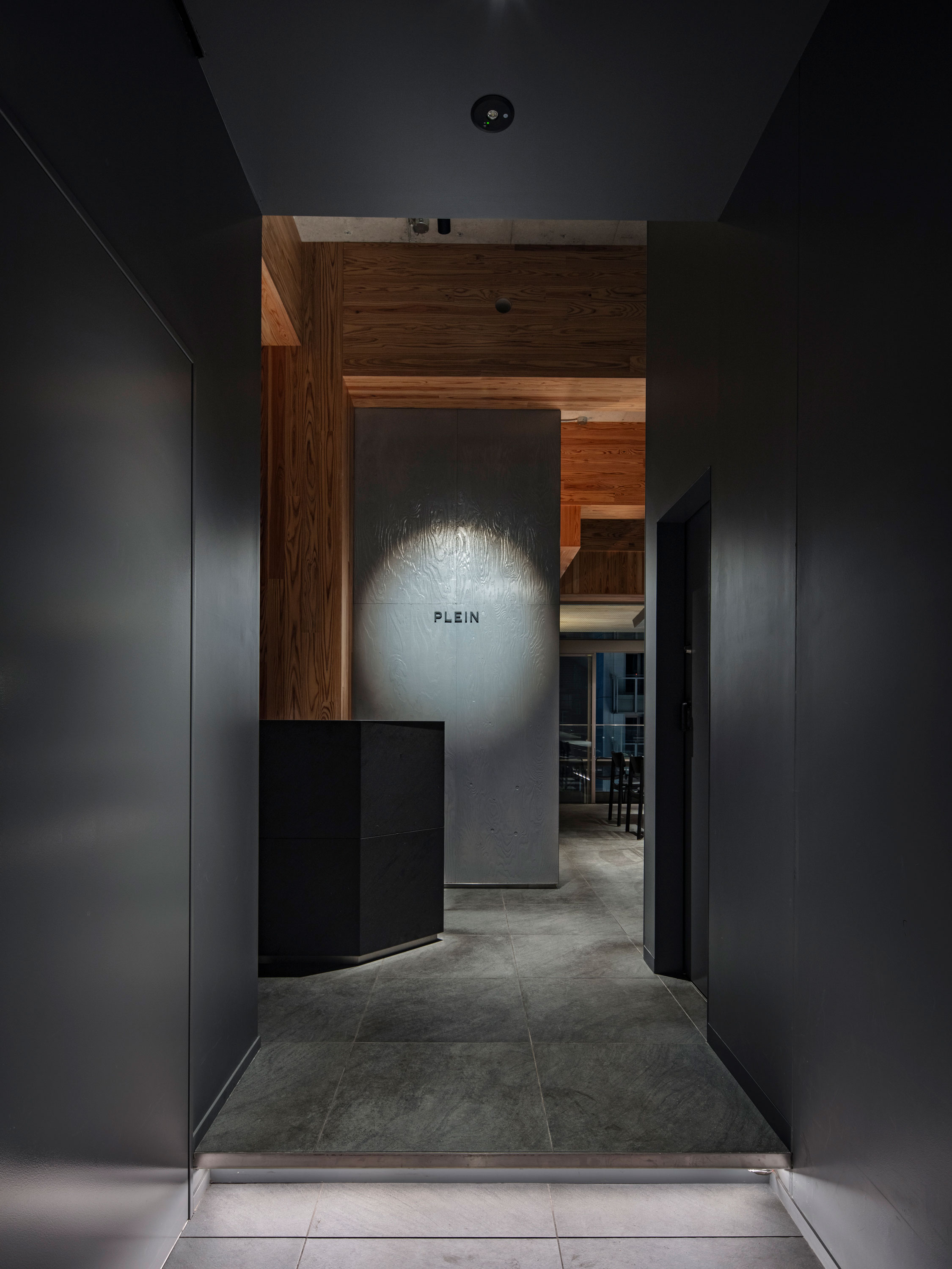 銀座高木大樓 SALON 91°